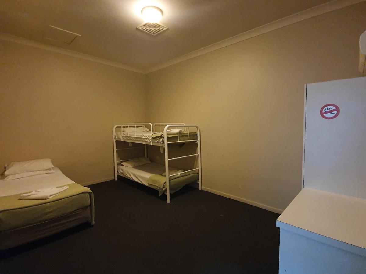 Hotel Allen Townsville Exterior foto